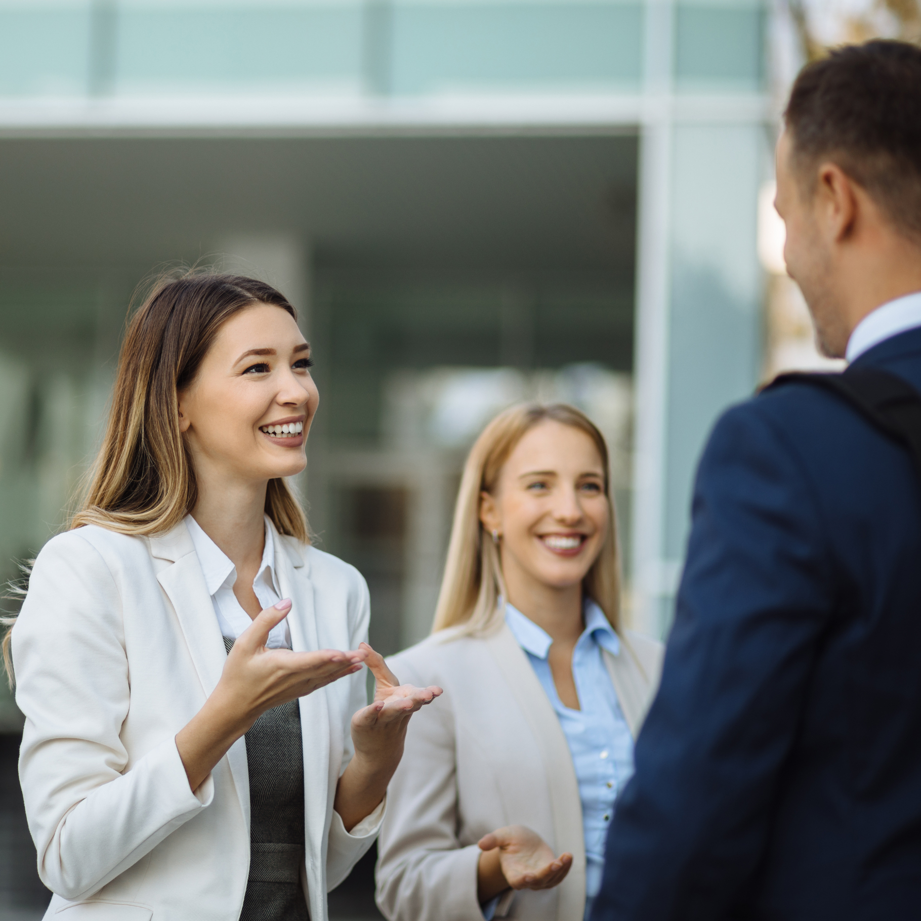 Somos una consultora boutique especializada en Executive Search & Leadership Advisory (4)